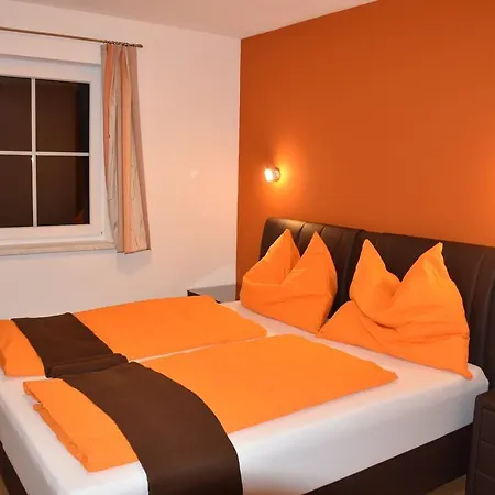 Gut Maierlehen Apartment